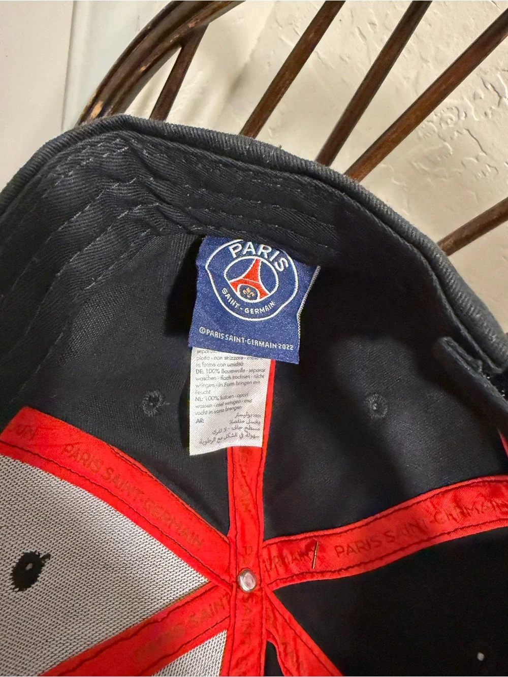 Paris Saint Germain Men’s Black Cap Hat NWT